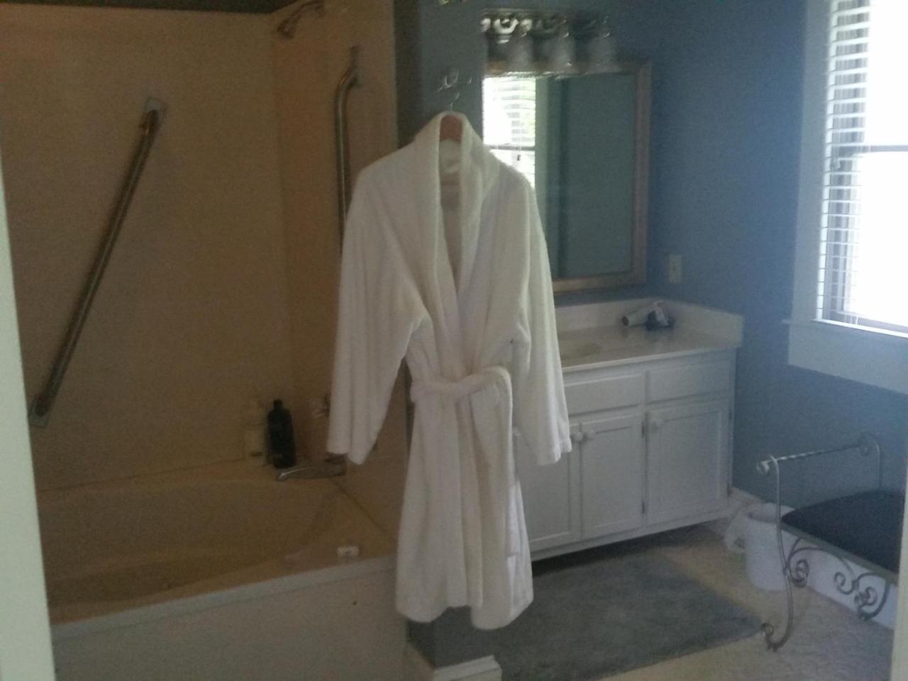 Spahn House Bed And Breakfast Senatobia Экстерьер фото